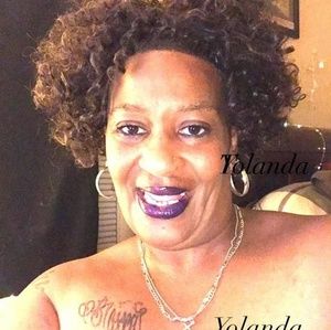 Meet your Posher, Yolanda berry